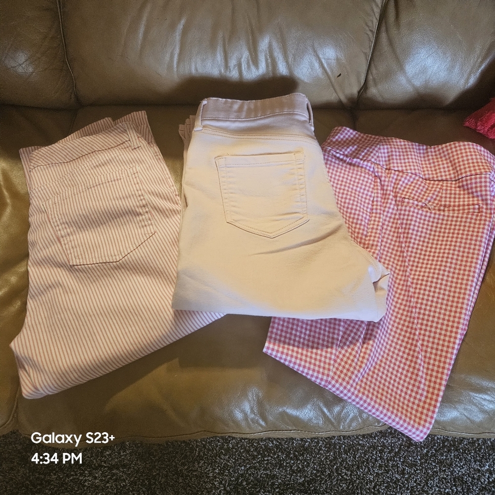 Belle Pink and White Check Sz 8, Stripe Capris 10 An solid Liz Claiborne,Size 10